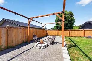 405 Johnson St, Enumclaw, WA 98022 - Photo 17