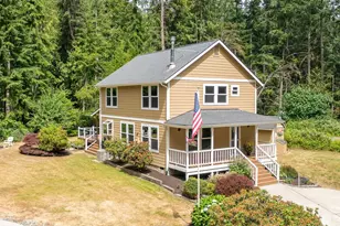 3023 S Camano Dr, Camano Island, WA 98282 - Photo 3