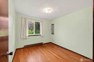 925 139th St E, Tacoma, WA 98445 - Photo 17