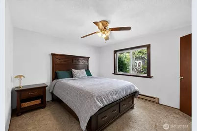 925 139th Street E, Tacoma, WA 98445 - Photo 7