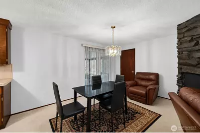 925 139th Street E, Tacoma, WA 98445 - Photo 5