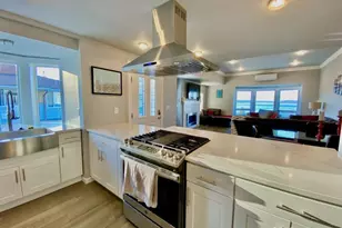 2726 N 30th St, Tacoma, WA 98407 - Photo 5