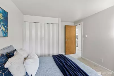 710 N 160th Street #B307, Shoreline, WA 98133 - Photo 17