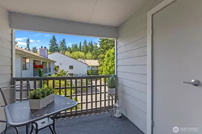 710 N 160th Street #B307, Shoreline, WA 98133 - Photo 11