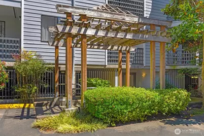 710 N 160th Street #B307, Shoreline, WA 98133 - Photo 27
