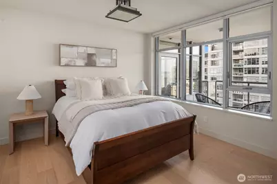 583 Battery Street #3704N, Seattle, WA 98121 - Photo 25