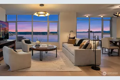583 Battery Street #3704N, Seattle, WA 98121 - Photo 3