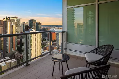 583 Battery Street #3704N, Seattle, WA 98121 - Photo 21