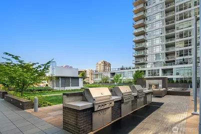 583 Battery Street #3704N, Seattle, WA 98121 - Photo 31