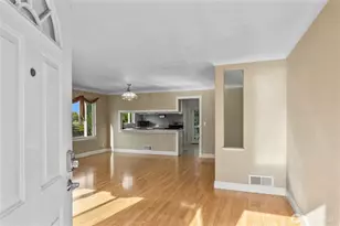9334 E B St, Tacoma, WA 98445 - Photo 3