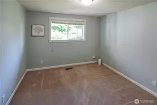 8435 NE 147th Pl, Kenmore, WA 98028 - Photo 31