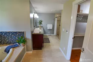 8435 NE 147th Pl, Kenmore, WA 98028 - Photo 27