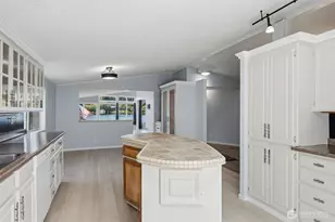 70 SE Crescent Dr, Shelton, WA 98584 - Photo 11