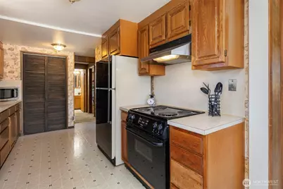 3105 13th Street, Bremerton, WA 98312 - Photo 13