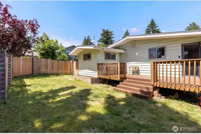 3105 13th Street, Bremerton, WA 98312 - Photo 23