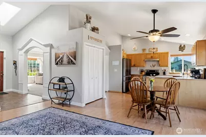9505 Bridge Road SE, Yelm, WA 98597 - Photo 5