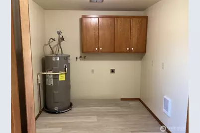 2718 Mt. Vista Road #A, Centralia, WA 98531 - Photo 9