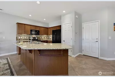 26249 241st Place SE, Maple Valley, WA 98038 - Photo 15