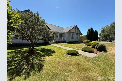3110 13th Street, Everett, WA 98201 - Photo 3