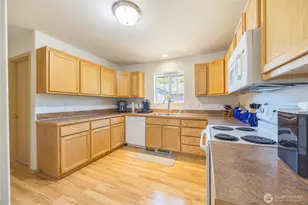 2367 E 7th Ave, Port Angeles, WA 98362 - Photo 13