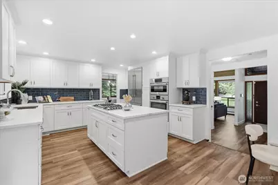 14038 156th Place NE, Woodinville, WA 98072 - Photo 15