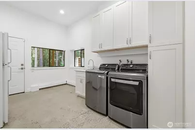 14038 156th Place NE, Woodinville, WA 98072 - Photo 35