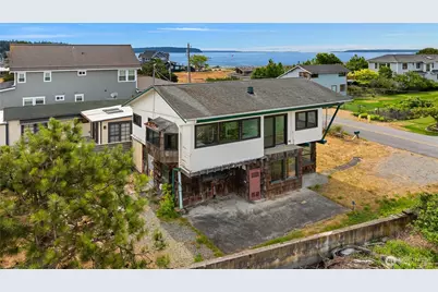 2403 Sunlight Beach Road, Clinton, WA 98236 - Photo 15