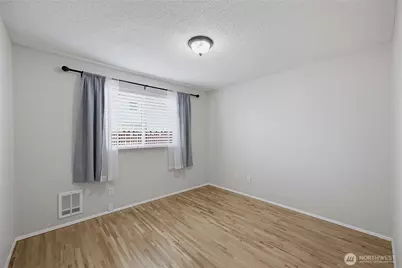 4616 S Burkhart Drive, Tacoma, WA 98409 - Photo 9