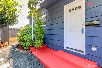 611 N Junett Street N, Tacoma, WA 98406 - Photo 3