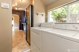 611 N Junett Street N, Tacoma, WA 98406 - Photo 37