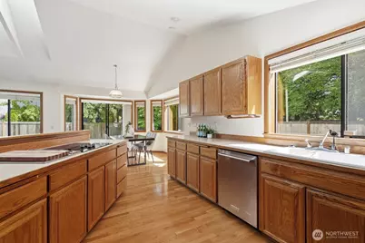 1419 243rd Place SE, Bothell, WA 98021 - Photo 13