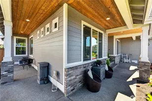 32 Mount Rainier Loop E, Bonney Lake, WA 98391 - Photo 5