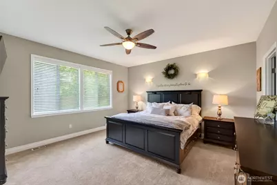 32 Mount Rainier Loop E, Bonney Lake, WA 98391 - Photo 25