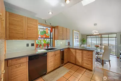 6430 E Side Drive NE #P6430, Tacoma, WA 98422 - Photo 7
