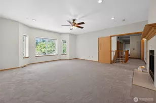 18432 W Lake Desire Dr SE, Renton, WA 98058 - Photo 5