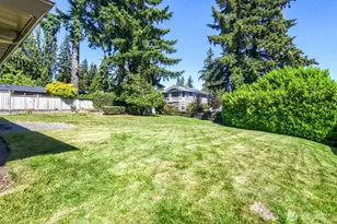 10012 NE 22nd St, Bellevue, WA 98004 - Photo 23