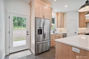 1013 N Bodine Rd, Kelso, WA 98626 - Photo 13
