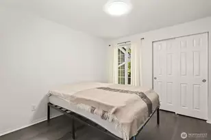 22810 30th Ave S, Des Moines, WA 98198 - Photo 13