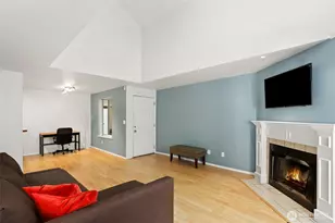 22810 30th Ave S, Des Moines, WA 98198 - Photo 3