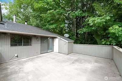 11201 3rd Avenue SE #3H, Everett, WA 98208 - Photo 3