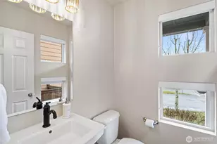 17913 38th Dr, Bothell, WA 98012 - Photo 13