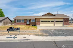1539 S Bailey, Moses Lake, WA 98837 - Photo 1