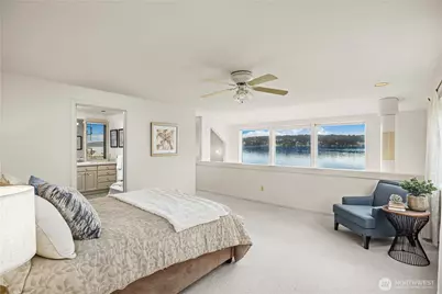 3418 W Lake Sammamish Parkway SE, Bellevue, WA 98008 - Photo 13