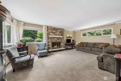 4201 7th Street SW, Puyallup, WA 98373 - Photo 5