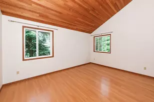 10820 NE 183rd Ct, Bothell, WA 98011 - Photo 19