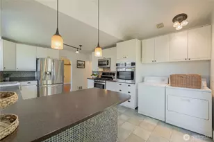 2014 N 143rd St, Seattle, WA 98133 - Photo 13