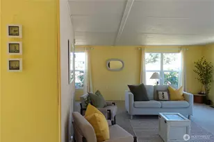 4880 Magellan Dr, Freeland, WA 98249 - Photo 9