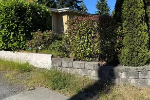 203 112th St SE, Everett, WA 98208 - Photo 3