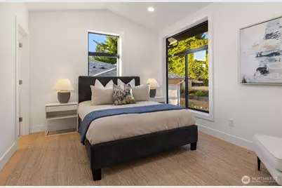 3832 32nd Avenue W, Seattle, WA 98199 - Photo 27