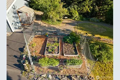768 6th Avenue, Fox Island, WA 98333 - Photo 37